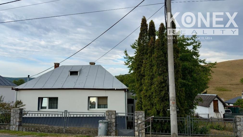 ID-4618 NA PREDAJ – Rodinný dom v blízkosti Humenného - Víťazovce