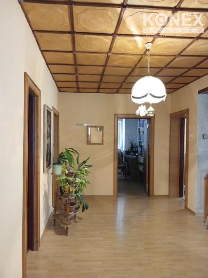 ID-4626 7-izbový rodinný dom s dvoma garážami SLOVENSKÉ NOVÉ MESTO