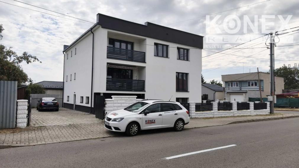 ID-4628 LUXUSNÝ a PLNE REKONŠTRUOVANÝ rodinný dom SEČOVCE