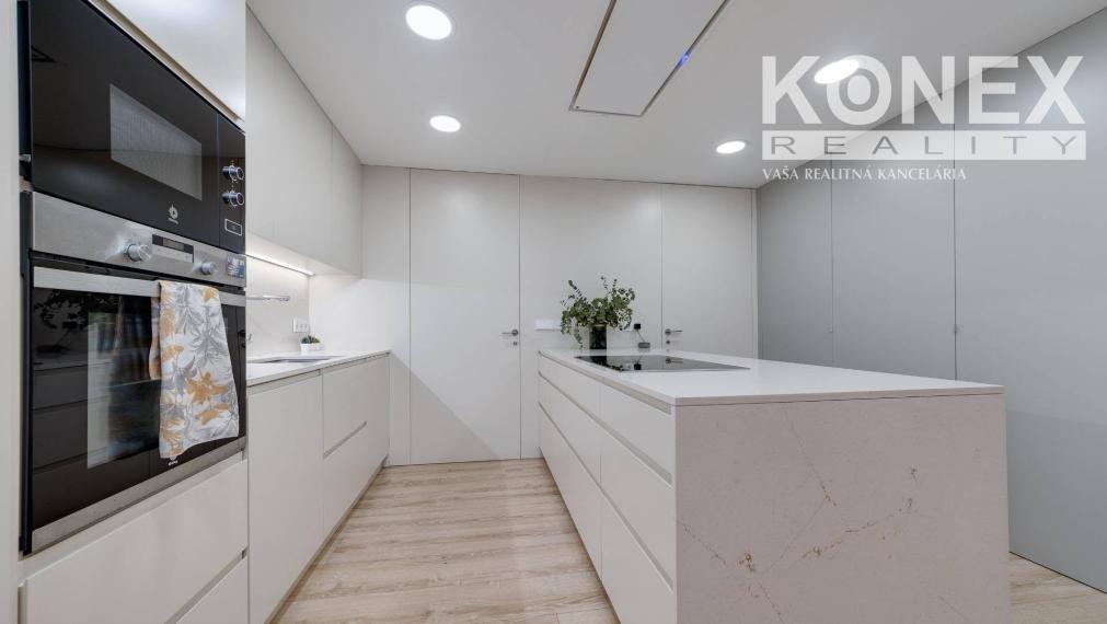 ID-4630 SKVELÁ INVESTÍCIA – Luxusný 5-izbový apartmán ŠPANIELSKO, Torrevieja