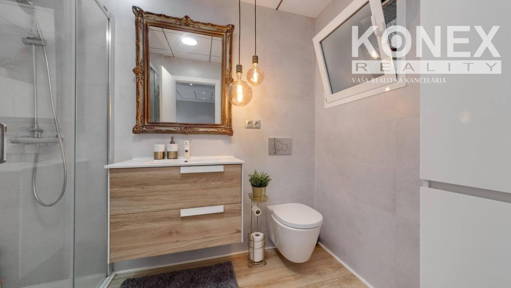 ID-4630 SKVELÁ INVESTÍCIA – Luxusný 5-izbový apartmán ŠPANIELSKO, Torrevieja