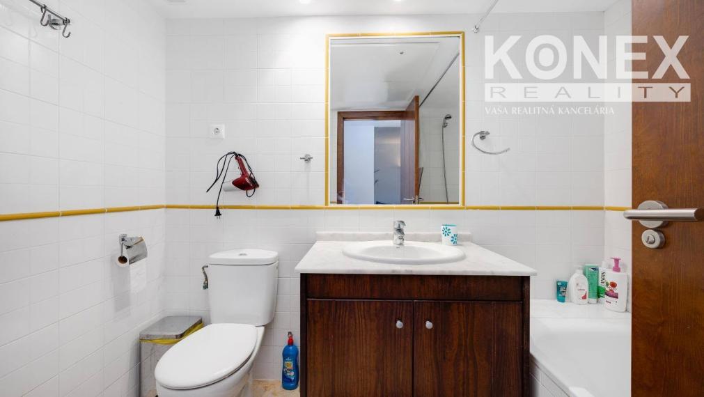 ID-4632 NA PREDAJ 3-IZBOVÝ APARTMÁN s bazénom -  Torrevieja, Španielsko