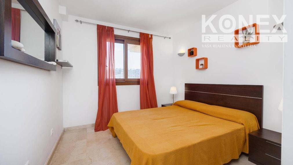 ID-4632 NA PREDAJ 3-IZBOVÝ APARTMÁN s bazénom -  Torrevieja, Španielsko