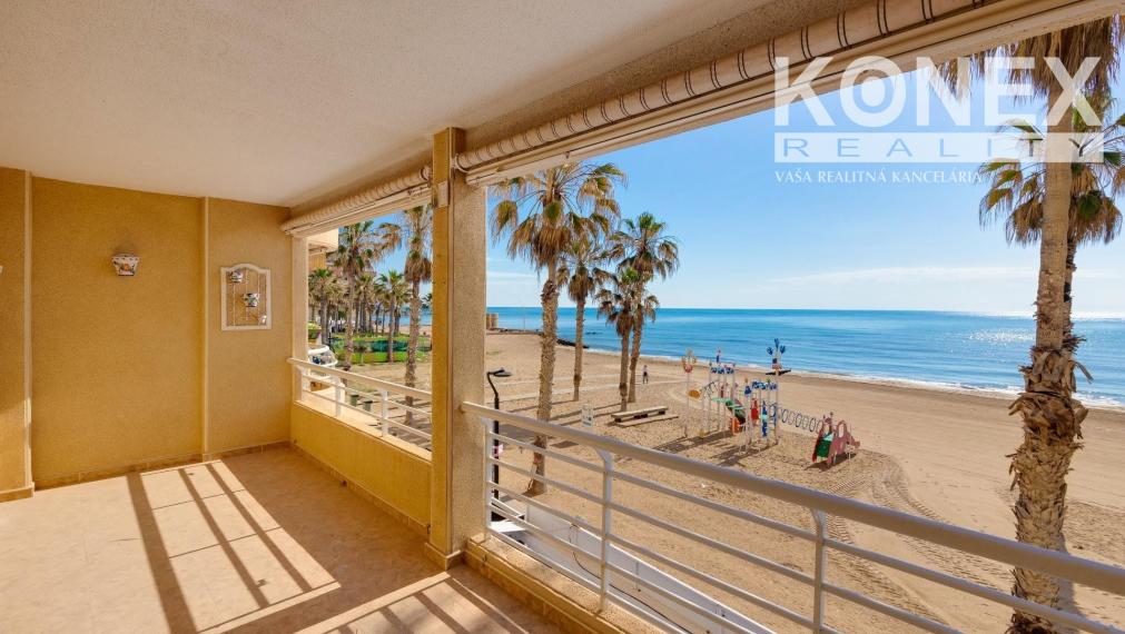 ID-4634 4-izbový apartmán priamo na pláži – Španielsko, Torrevieja