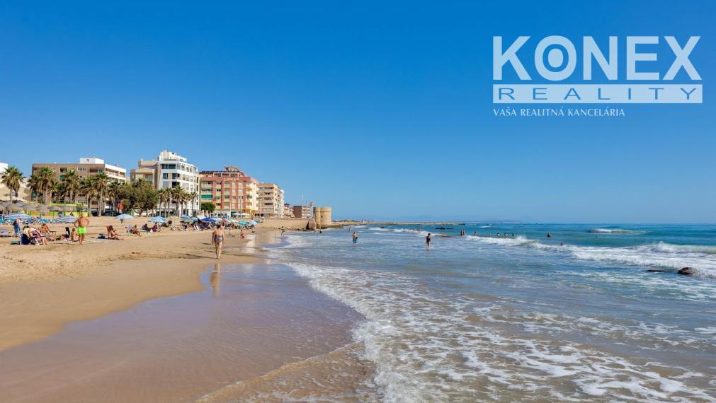 ID-4634 4-izbový apartmán priamo na pláži – Španielsko, Torrevieja