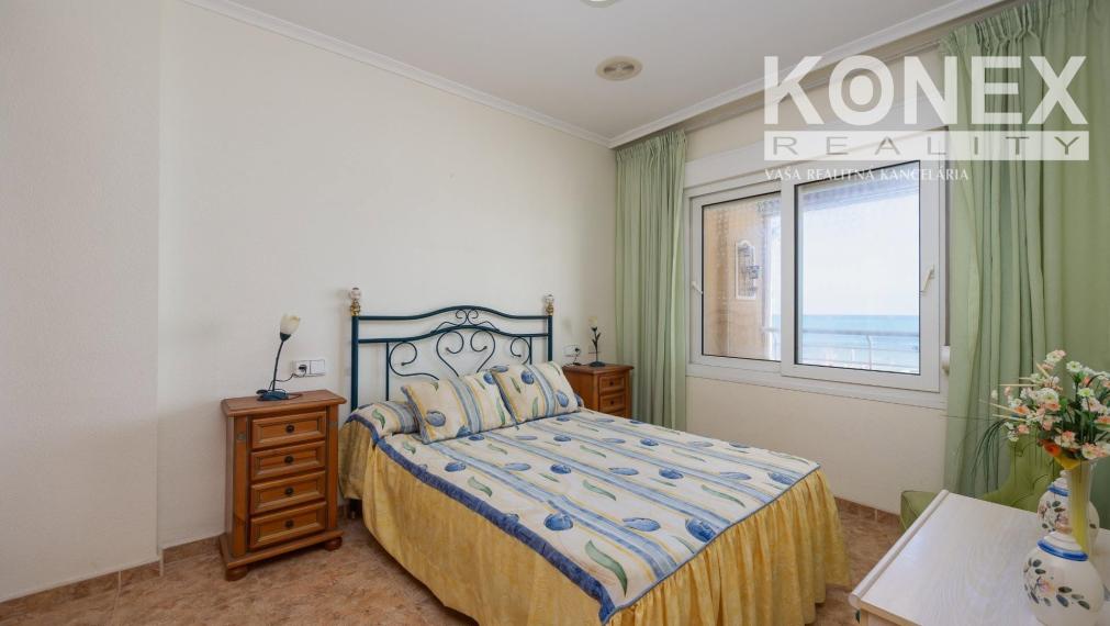 ID-4634 4-izbový apartmán priamo na pláži – Španielsko, Torrevieja