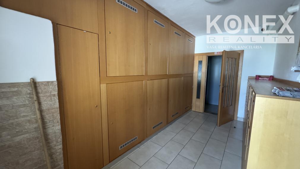 ID-4644 NA PREDAJ – 1,5-izbový byt MICHALOVCE Komenského ul.