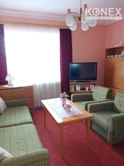 ID-4648 NA PREDAJ Pokojné bývanie v obci SLOVENSKÉ NOVÉ MESTO