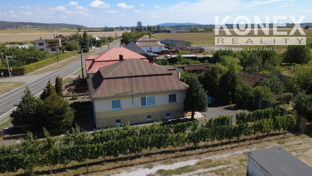ID-4648 NA PREDAJ Pokojné bývanie v obci SLOVENSKÉ NOVÉ MESTO