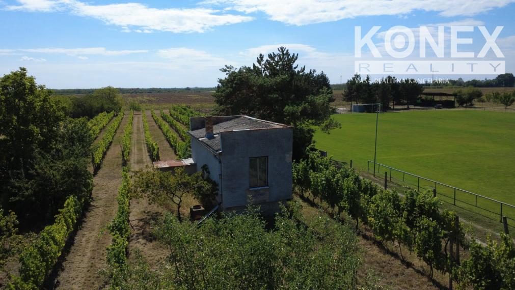 ID-4648 NA PREDAJ Pokojné bývanie v obci SLOVENSKÉ NOVÉ MESTO