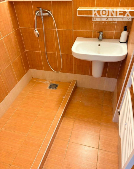 ID-4662 NA PREDAJ 2-izbový byt Košice - Obrancov Mieru
