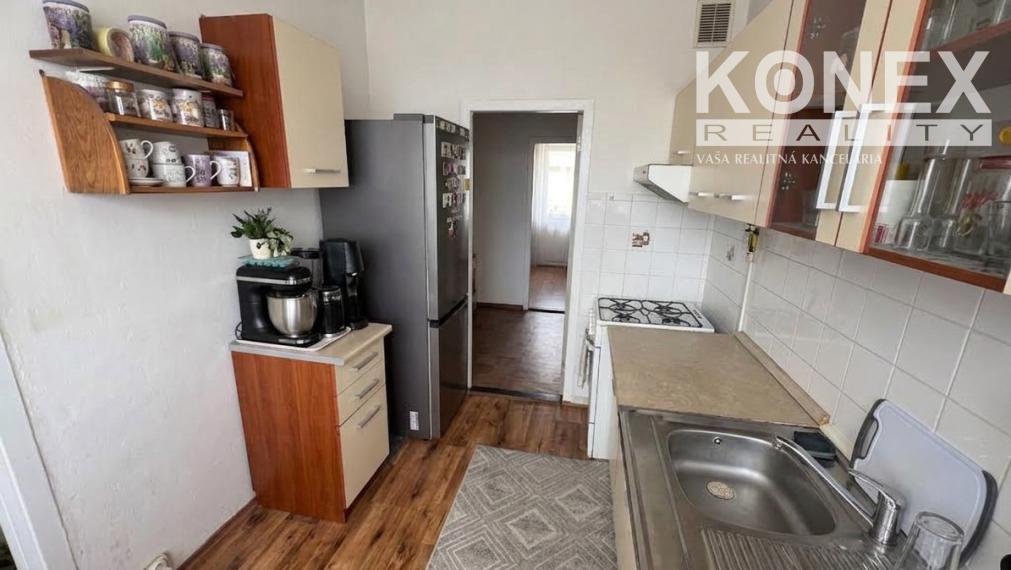 ID-4695 NA PREDAJ 3-izbový byt s balkónom MICHALOVCE - VÝCHOD
