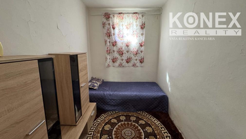ID-2969 NA PREDAJ – Rodinný dom v meste TREBIŠOV