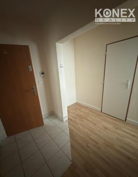 ID-4708 NA PREDAJ 1,5-izbový byt k nasťahovaniu VEĽKÉ KAPUŠANY