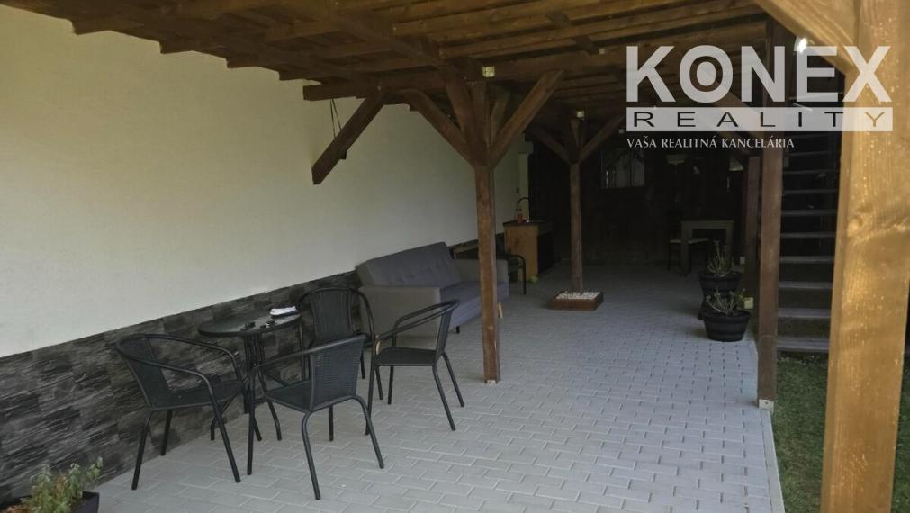 ID-4732 Zrekonštruovaný rodinný dom SNINA - NA PREDAJ