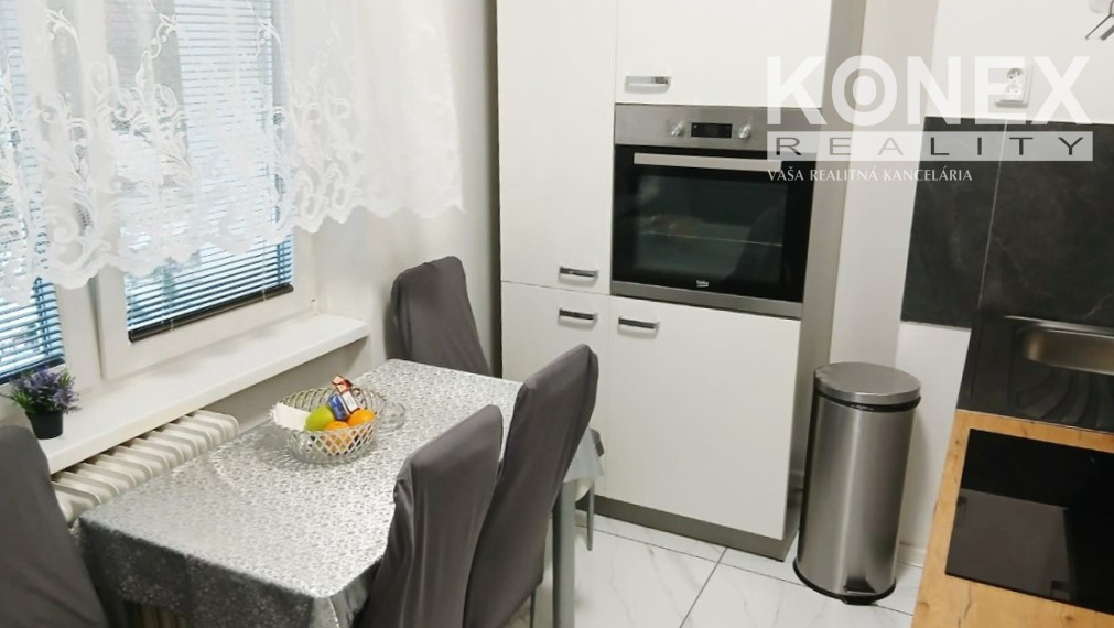 ID-4556 4-izbový byt po kompletnej rekonštrukcii VEĽKÉ KAPUŠANY