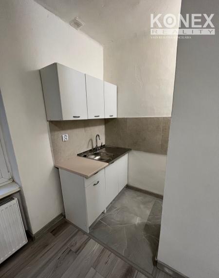 ID-4758 NA PREDAJ garsónka v Humennom