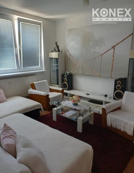 ID-4761 NA PREDAJ 2-izbový byt s balkónom KRÁĽOVSKÝ CHLMEC