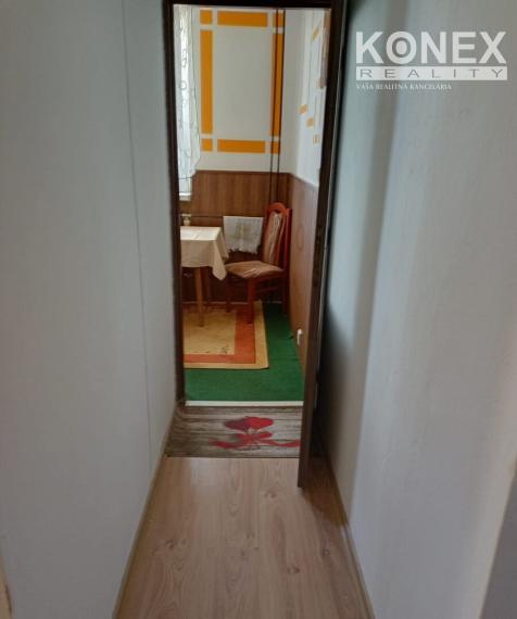 ID-4761 NA PREDAJ 2-izbový byt s balkónom KRÁĽOVSKÝ CHLMEC