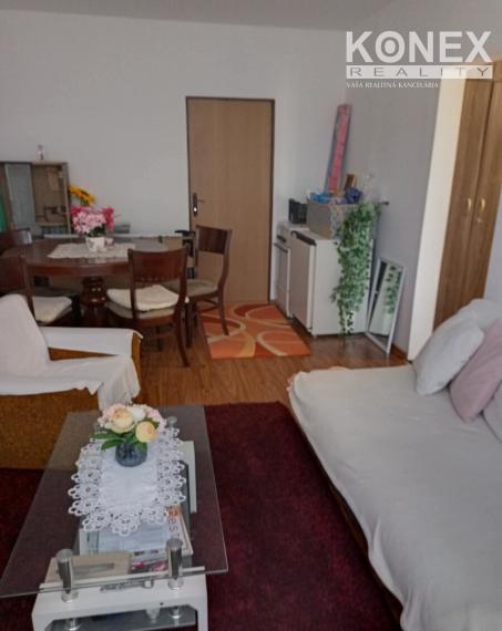 ID-4761 NA PREDAJ 2-izbový byt s balkónom KRÁĽOVSKÝ CHLMEC