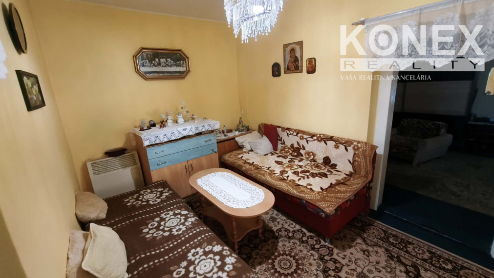 ID-4667 Gazdovský rodinný dom v obci BORŠA