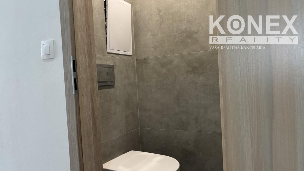 ID-4762 NA PREDAJ 3-izbový zrekonštruovaný byt - ČIERNA NAD TISOU