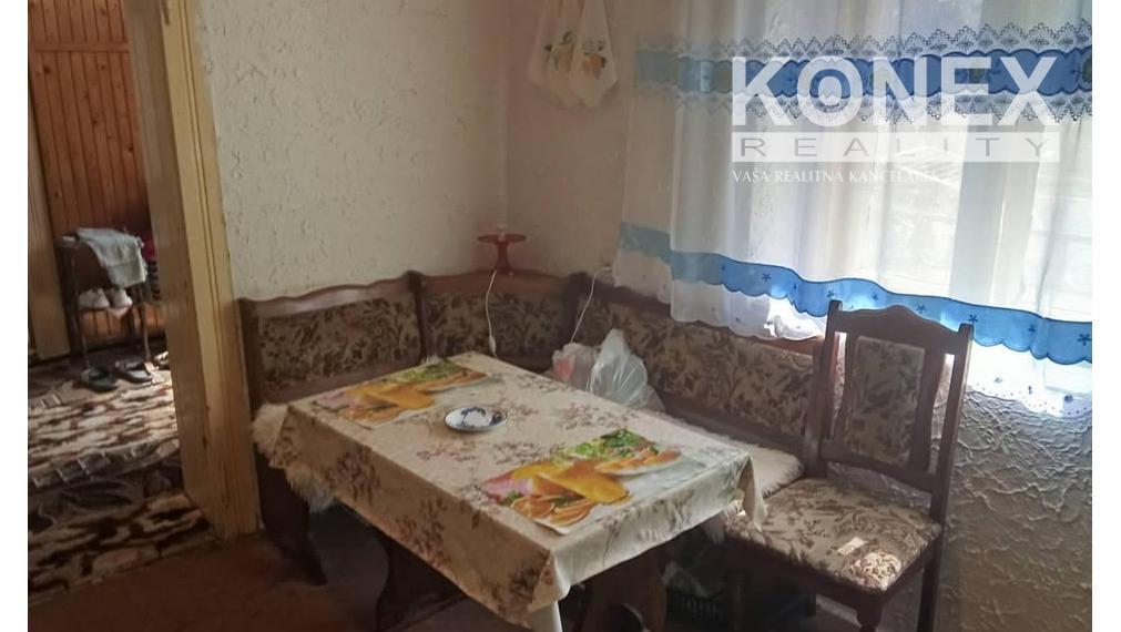 ID-8581 NA PREDAJ RODINNÝ DOM - Veľký HOREŠ