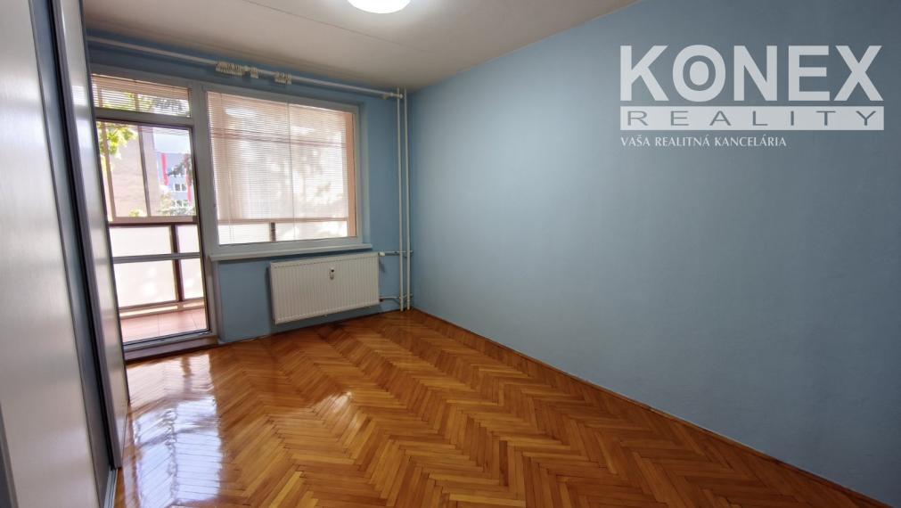 ID-4817 NA PREDAJ 3-izbový byt s balkónom - VEĽKÉ KAPUŠANY