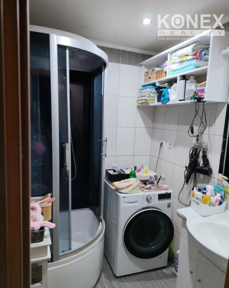 ID-4820 NA PREDAJ 3-izbový byt Sobrance - Školská ul.