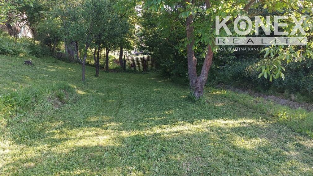 ID-4828 NA PREDAJ Poschodový rodinný dom HAŽLÍN, okr. Bardejov
