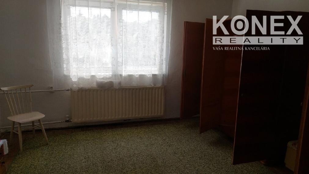 ID-4828 NA PREDAJ Poschodový rodinný dom HAŽLÍN, okr. Bardejov