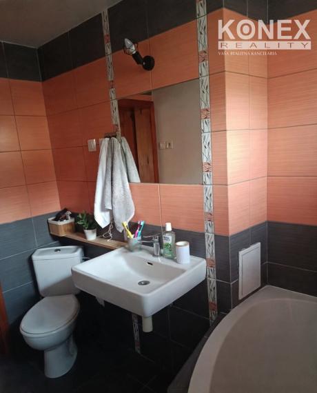 ID-4830 3-izbový byt HANUŠOVCE NAD TOPĽOU - NA PREDAJ