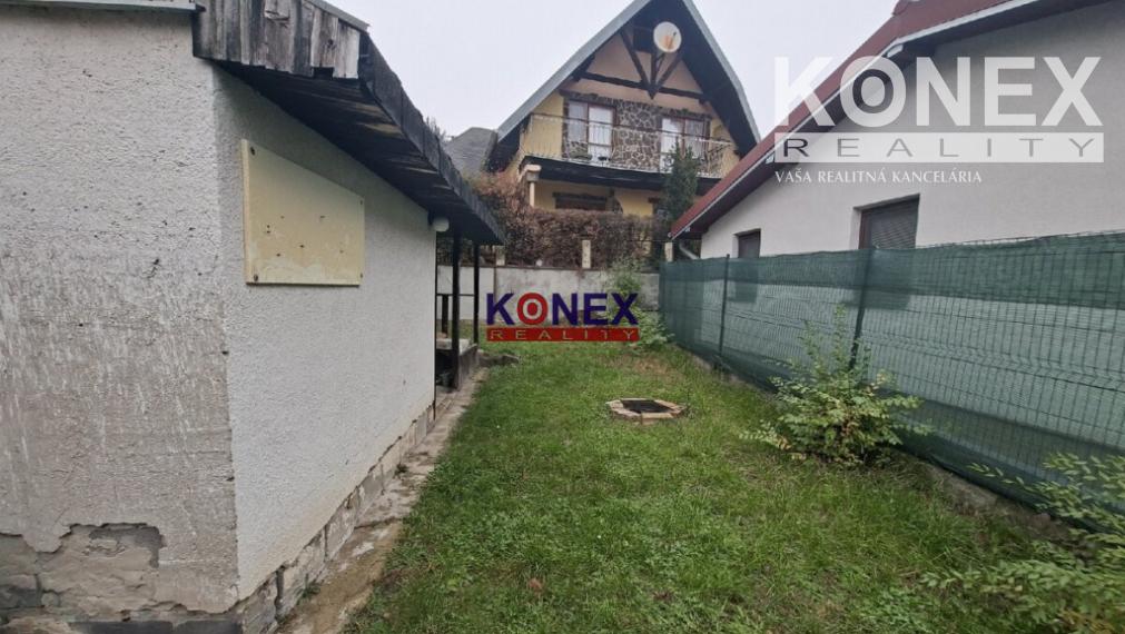 ID-3259 Trojpodlažná murovaná CHATA na ZEMPLÍNSKEJ ŠÍRAVE