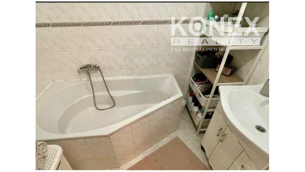ID-4853 NA PREDAJ Pekný 3,5-izbový byt s garážou a záhradkou POZDIŠOVCE