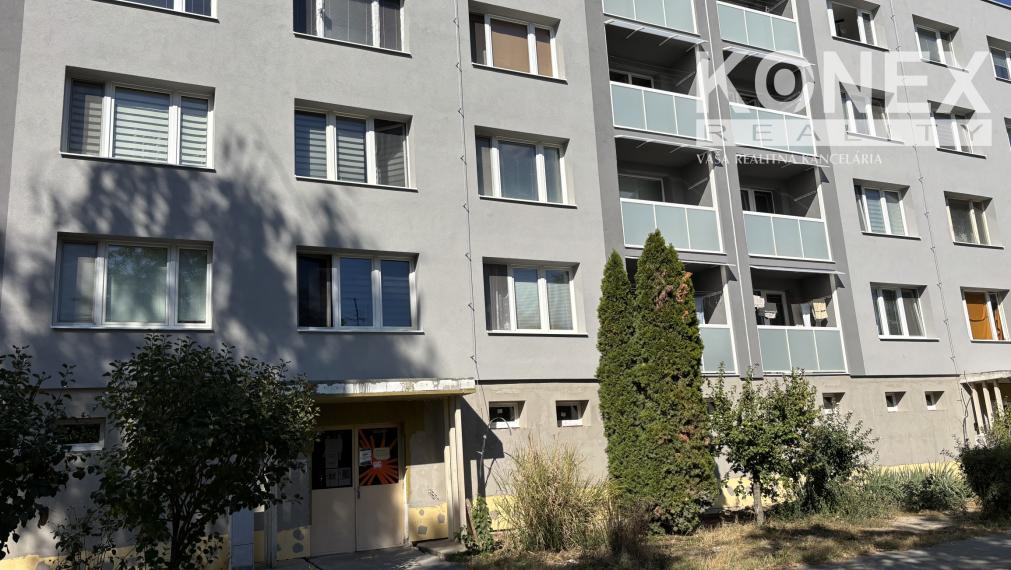 ID-4861 EXKLUZÍVNE U NÁS 3-izbový byt – Čierna nad Tisou