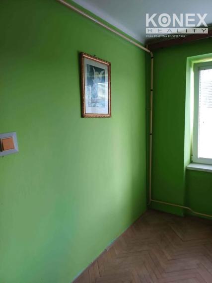 ID-4814 NA PREDAJ Pôvodný 2-izbový byt STROPKOV