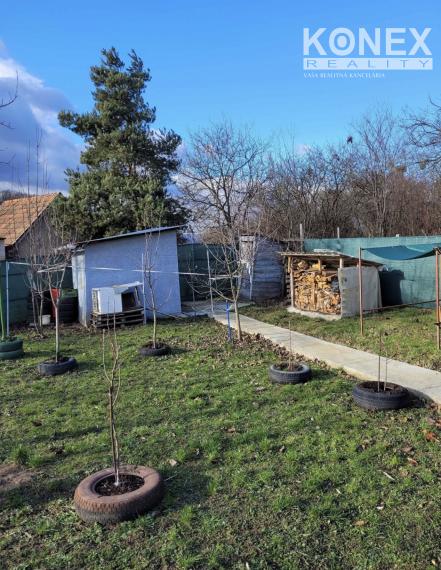 ID-4870 Rekreačná záhrada s víkendovými domčekmi KRÁĽOVSKÝ CHLMEC