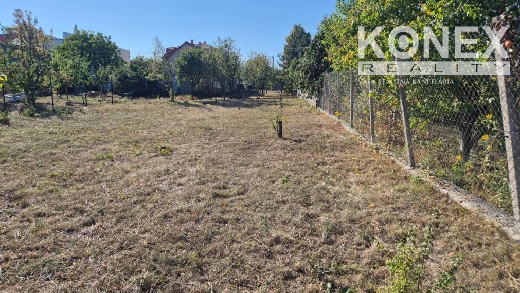 ID-4881 NA PREDAJ POZEMOK na výstavbu - Veľký Ruskov