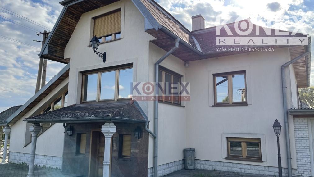 ID-4889 EXKLUZÍVNE! NA PREDAJ Rodinný dom v obci Brehov