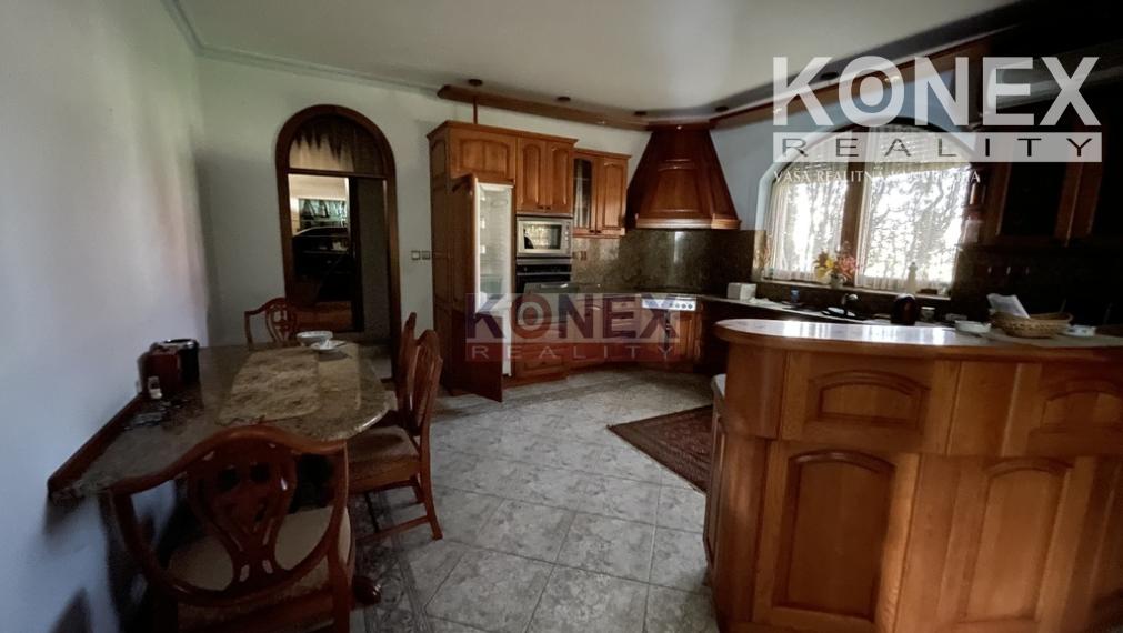 ID-4891 EXKLUZÍVNA PONUKA! Rodinná vila v obci Brehov