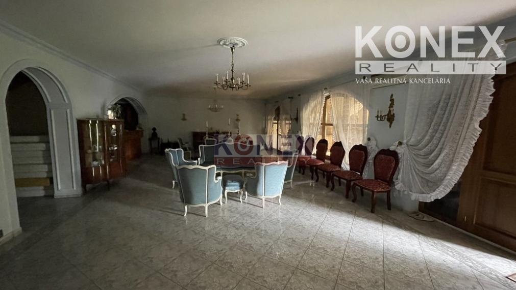 ID-4891 EXKLUZÍVNA PONUKA! Rodinná vila v obci Brehov