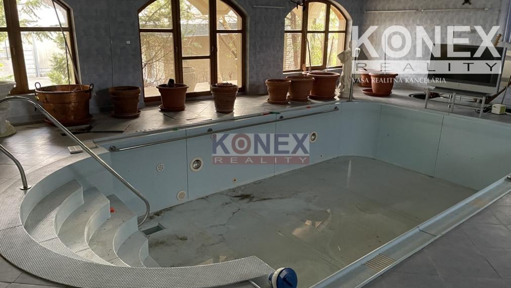 ID-4891 EXKLUZÍVNA PONUKA! Rodinná vila v obci Brehov
