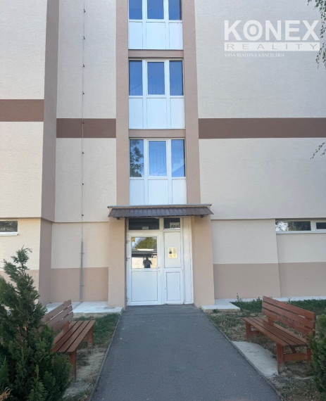 ID-4909 Zrekonštruovaný 1,5-izbový byt VEĽKÉ KAPUŠANY - Tolstého