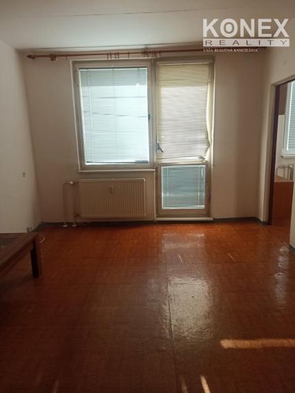 ID-4914 NA PREDAJ 2-izbový byt HUMENNÉ - Trebičská ul.