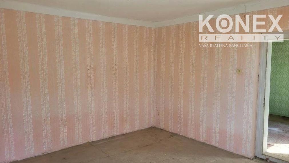 ID-4921 NA PREDAJ Rodinný dom s krásnym pozemkom v obci Zemplínske Hradište