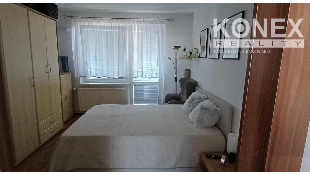 ID-4933 Praktický 2-izbový byt s balkónom Michalovce - HOLLÉHO