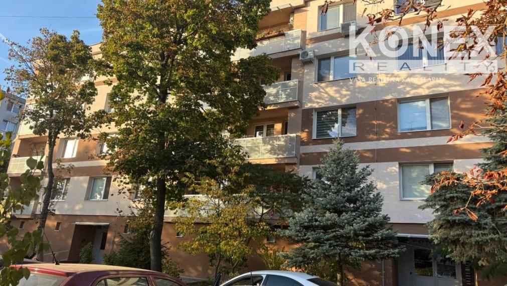 ID-4935 NA PREDAJ Priestranný 3-izbový byt – Veľké Kapušany