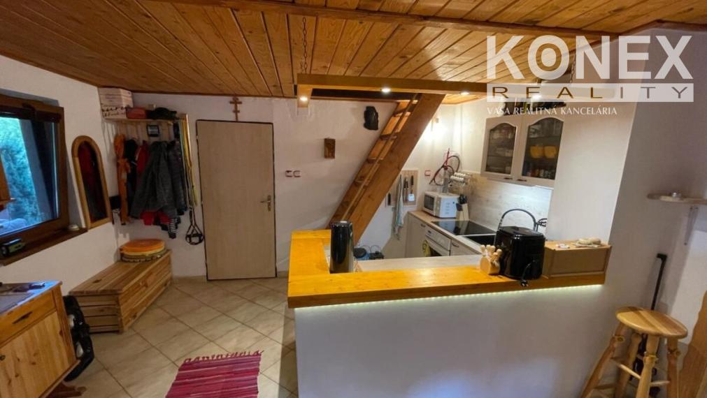 ID-4936 NA PREDAJ Dvojpodlžná chata na skok od Košíc - BENIAKOVCE