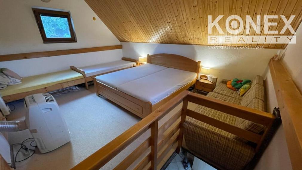 ID-4936 NA PREDAJ Dvojpodlžná chata na skok od Košíc - BENIAKOVCE
