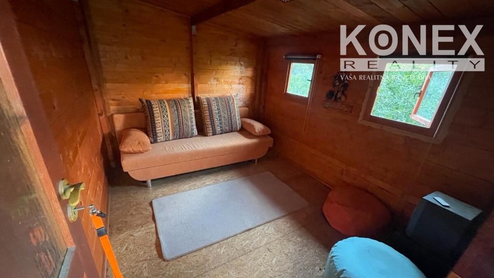 ID-4936 NA PREDAJ Dvojpodlžná chata na skok od Košíc - BENIAKOVCE